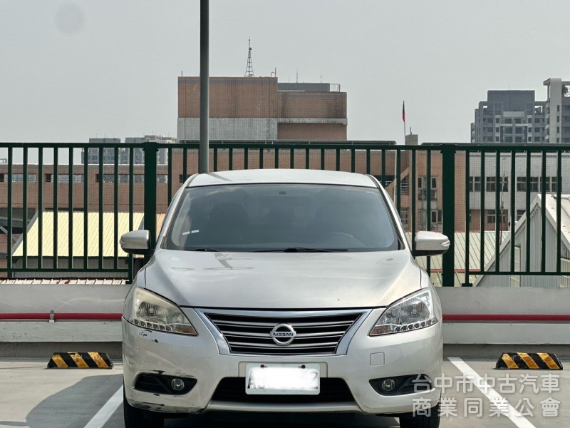 2014・Nissan・Sentra 傳奇版・里程13.4萬