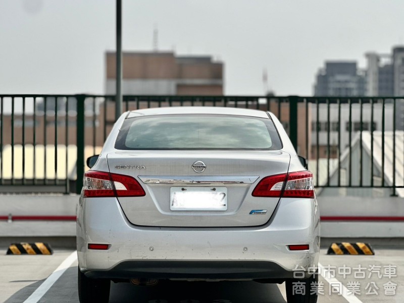 2014・Nissan・Sentra 傳奇版・里程13.4萬