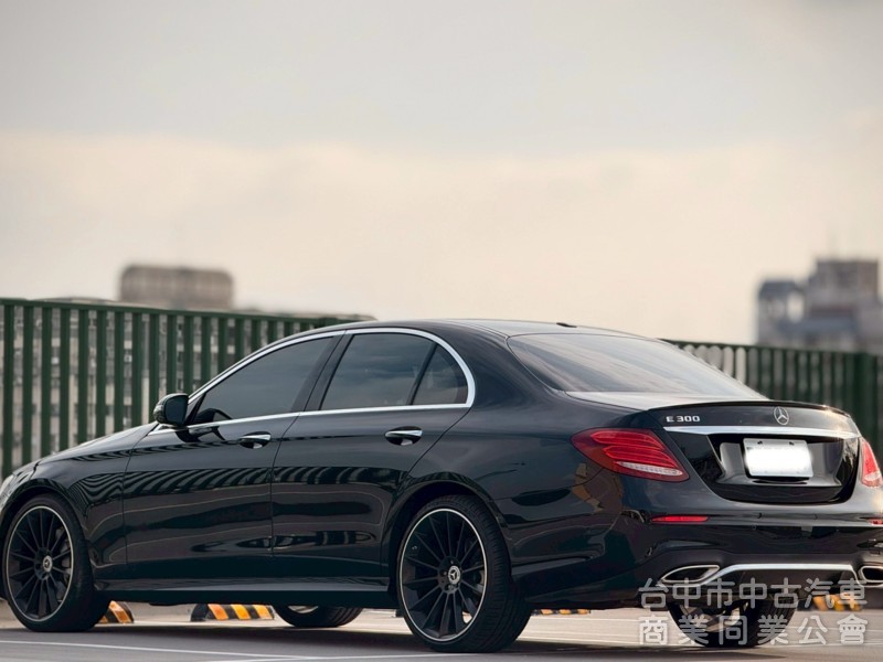2017・BENZ・E300・里程12萬