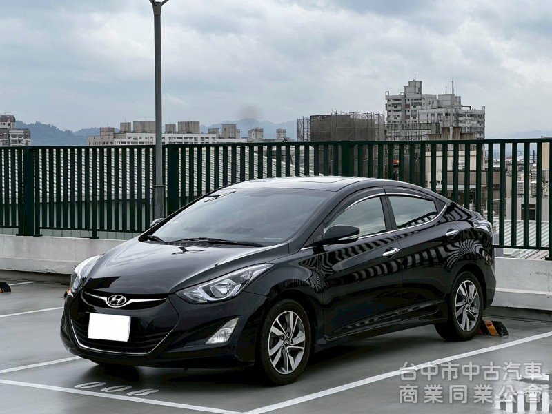 2015 Elantra 里程23萬