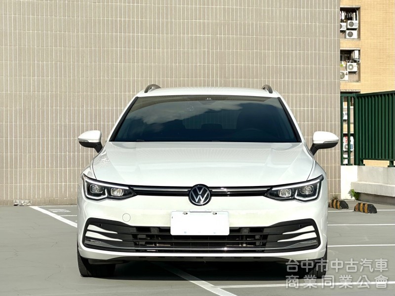 2023 Golf Variant 里程4.5萬