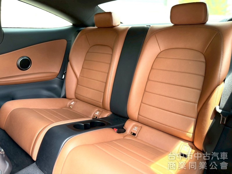 2016 C180 里程7萬