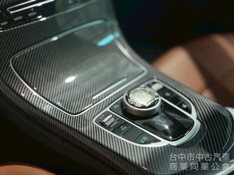2016 C180 里程7萬