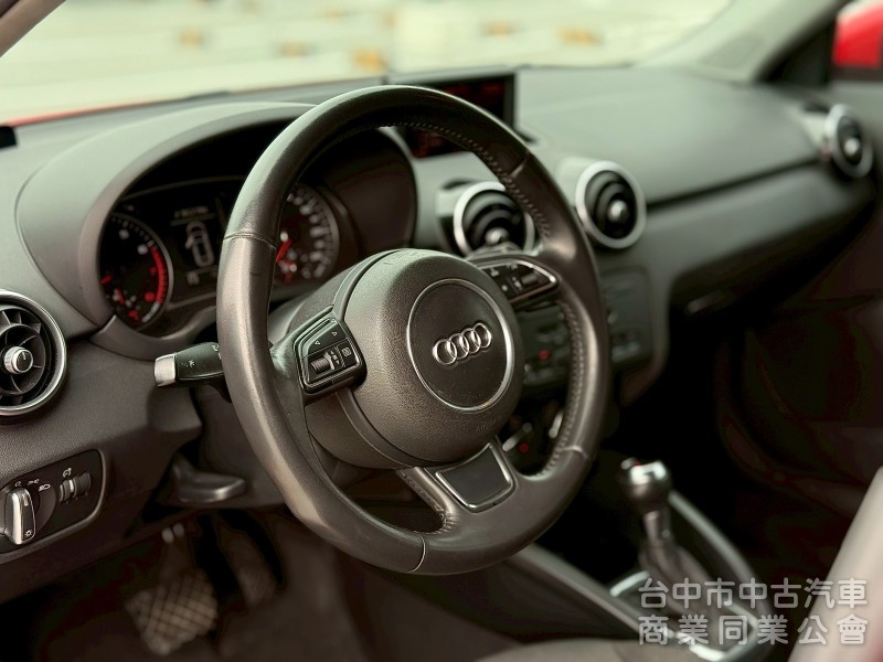 2012 A1 里程13.5萬