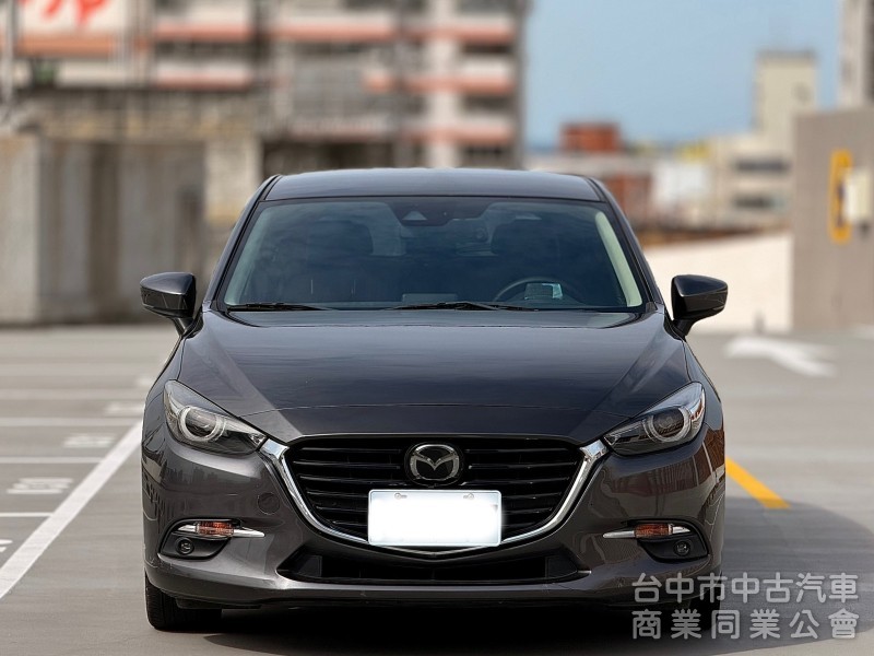 2018 Mazda3 里程10萬