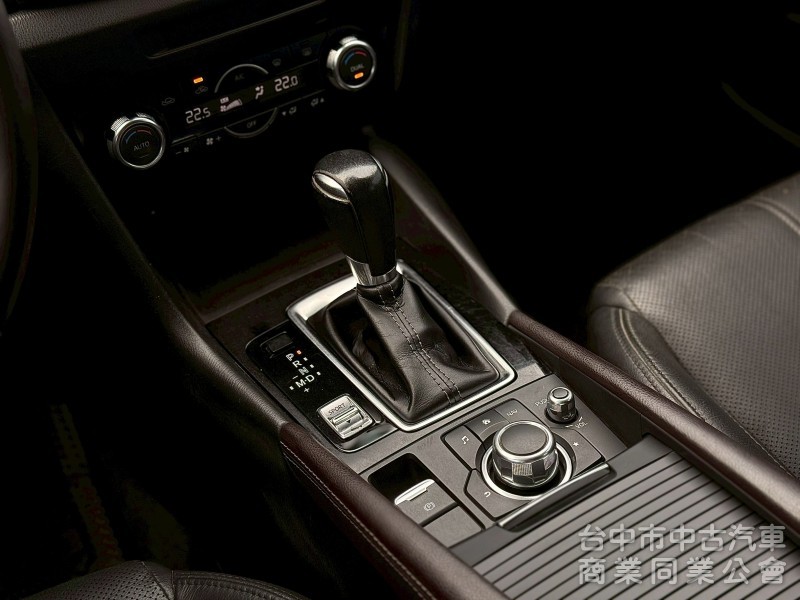 2018 Mazda3 里程10萬