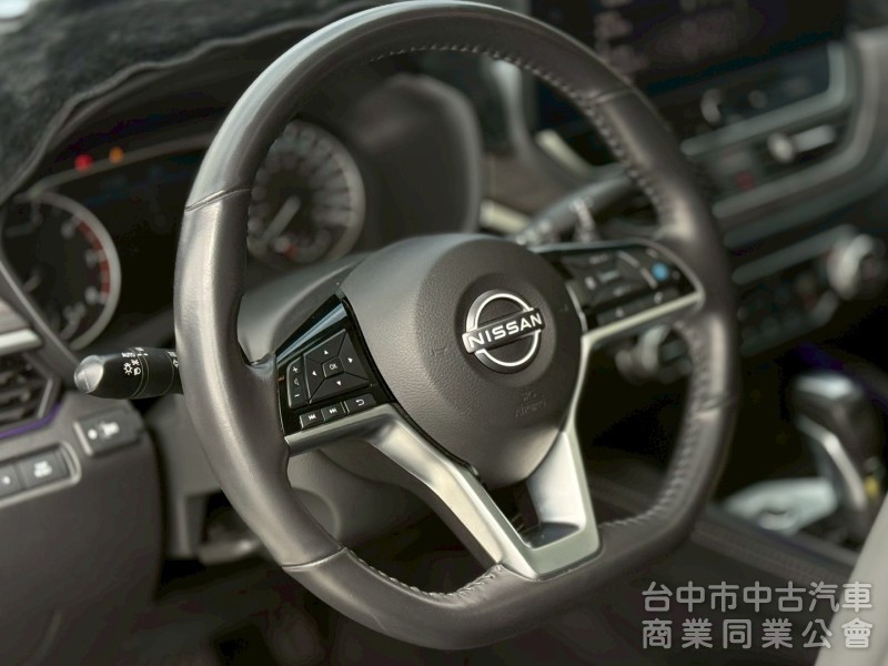 2023 Altima 里程3.4萬