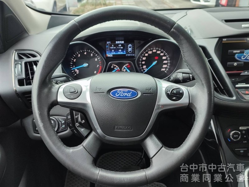 2015年FORD KUGA2.0旗艦版 新車價119.8萬 年前特惠價 原漆原版件.挑戰全台最便宜.全景天窗.