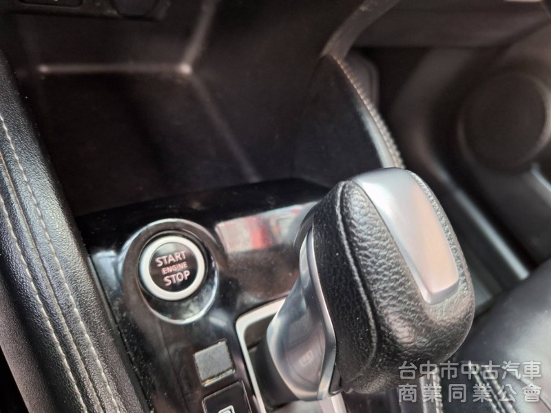 2019年式KICKS智型旗艦版.新車價81.5萬.福鎔汽車新上架.特別優惠40.8萬.僅此一部.快來搶購...