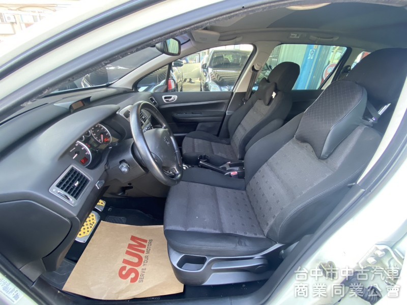 2005年式 PEUGEOT 307SW 2.0 稀有法式七人座轎旅車 定速系統 電動天窗 恆溫空調 便宜代步車首選