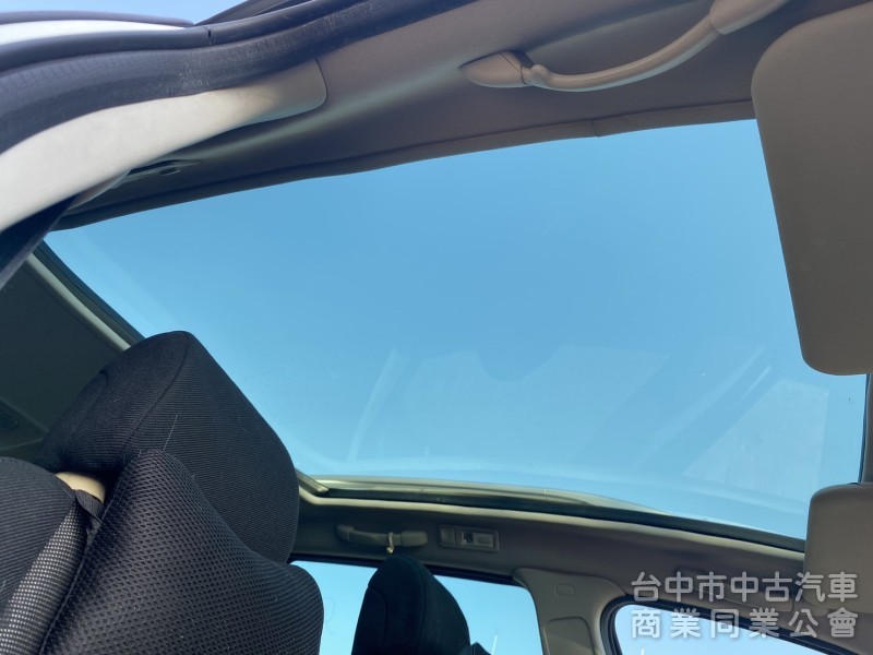 2005年式 PEUGEOT 307SW 2.0 稀有法式七人座轎旅車 定速系統 電動天窗 恆溫空調 便宜代步車首選