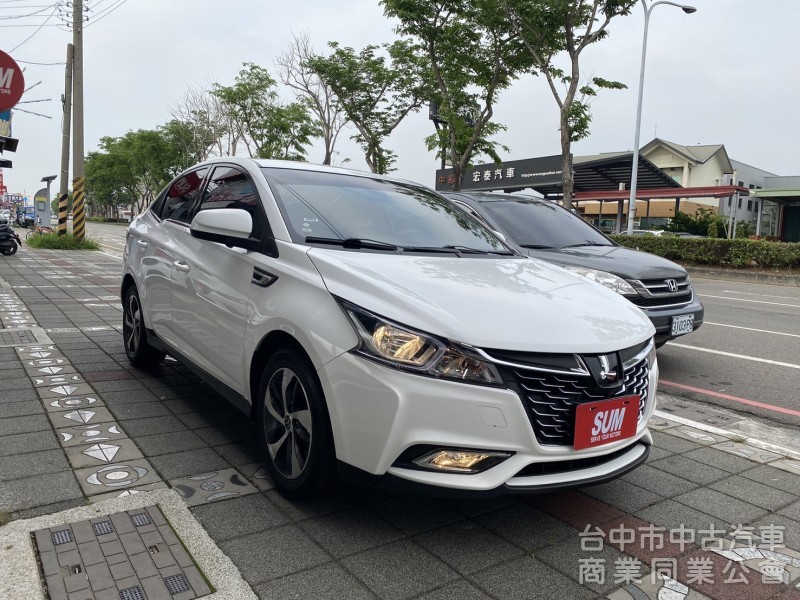 2016年 Luxgen  S3  1.6L 尊爵型 原鈑件 環景 定速 恆溫  倒車顯影 舒適安全 小資族首選代步款