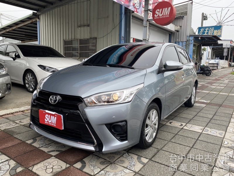 2018年式 TOYOTA  YARIS  1.5cc 豪華+版   I-KEY  影音螢幕 省油 空間大 熱門掀背車款