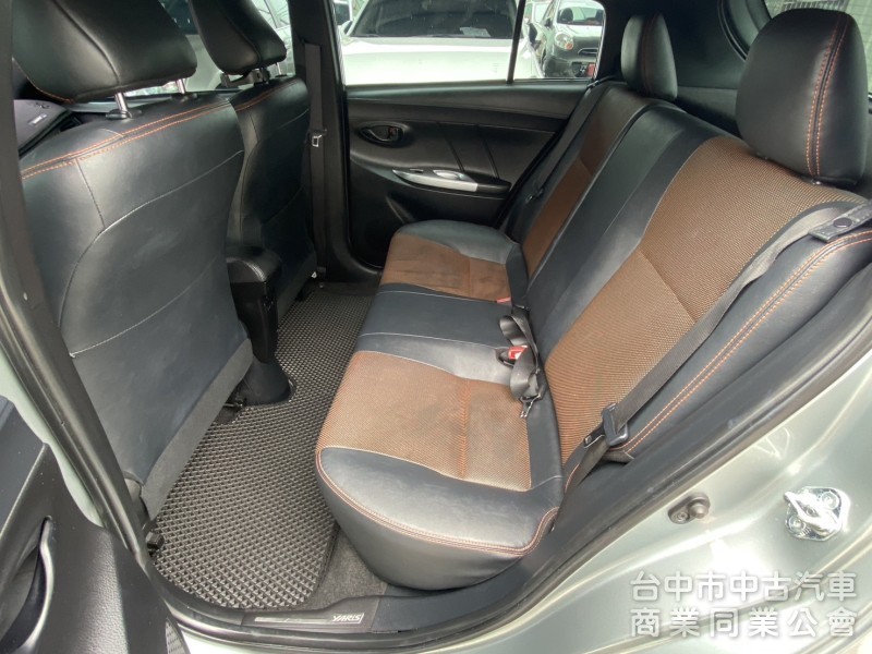 2018年式 TOYOTA  YARIS  1.5cc 豪華+版   I-KEY  影音螢幕 省油 空間大 熱門掀背車款