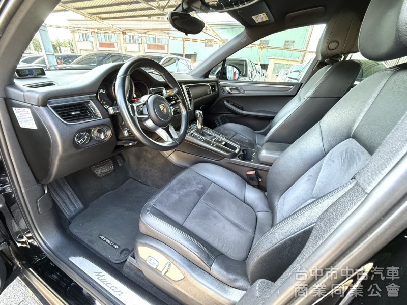 2015年式 保時捷 Macan S 2.0T 總代理 認證車 只跑11萬公里 奢豪霸氣 高貴不貴 免百萬輕鬆入主
