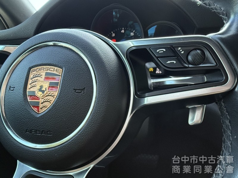 2015年式 保時捷 Macan S 2.0T 總代理 認證車 只跑11萬公里 奢豪霸氣 高貴不貴 免百萬輕鬆入主
