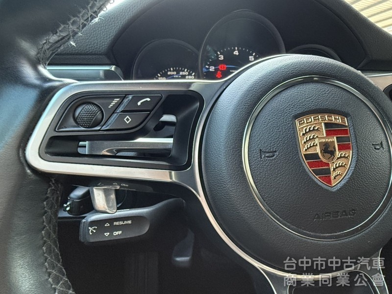2015年式 保時捷 Macan S 2.0T 總代理 認證車 只跑11萬公里 奢豪霸氣 高貴不貴 免百萬輕鬆入主