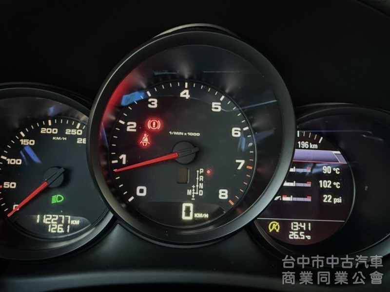 2015年式 保時捷 Macan S 2.0T 總代理 認證車 只跑11萬公里 奢豪霸氣 高貴不貴 免百萬輕鬆入主