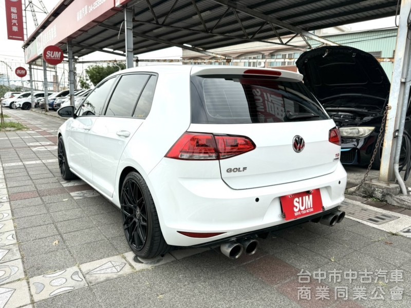 2015年 福斯  GOLF  1.4  TSI  渦輪增壓 恆溫 I-Key 省油省稅 大馬力 適合小家庭首選車款