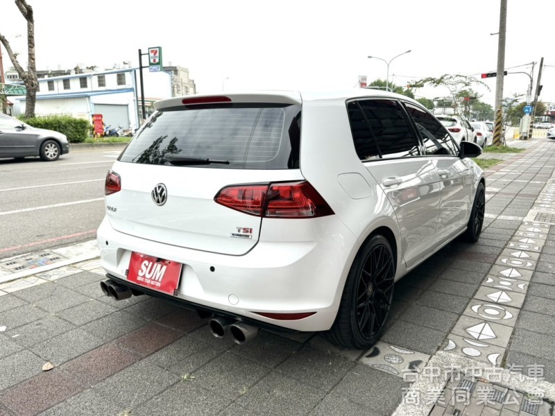 2015年 福斯  GOLF  1.4  TSI  渦輪增壓 恆溫 I-Key 省油省稅 大馬力 適合小家庭首選車款