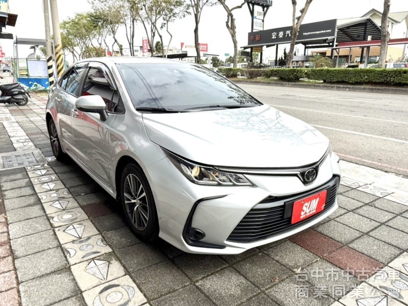 2021 TOYOTA  Altis 1.8 經典型 僅跑3萬公里 ACC跟車 定速 車道偏離 漂亮認證車 經典不敗神A