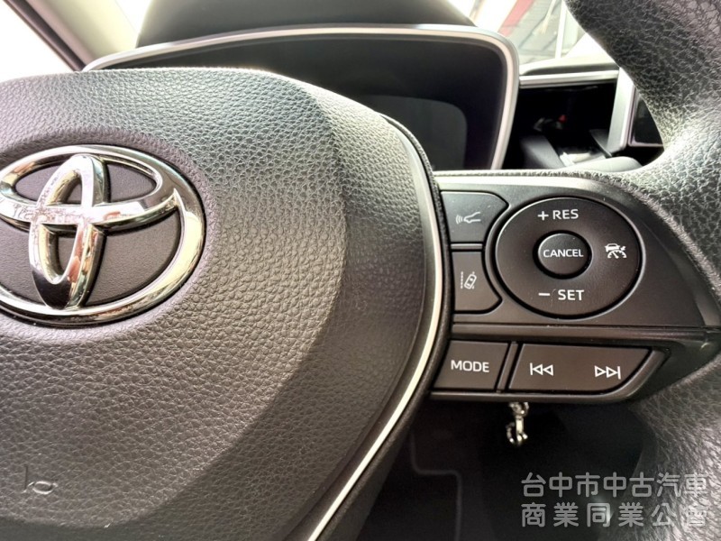 2021 TOYOTA  Altis 1.8 經典型 僅跑3萬公里 ACC跟車 定速 車道偏離 漂亮認證車 經典不敗神A