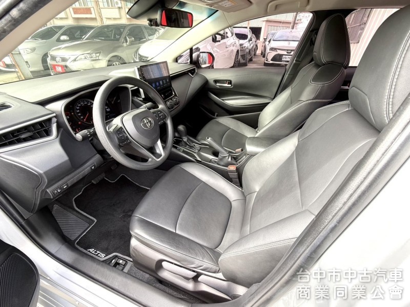 2021 TOYOTA  Altis 1.8 經典型 僅跑3萬公里 ACC跟車 定速 車道偏離 漂亮認證車 經典不敗神A