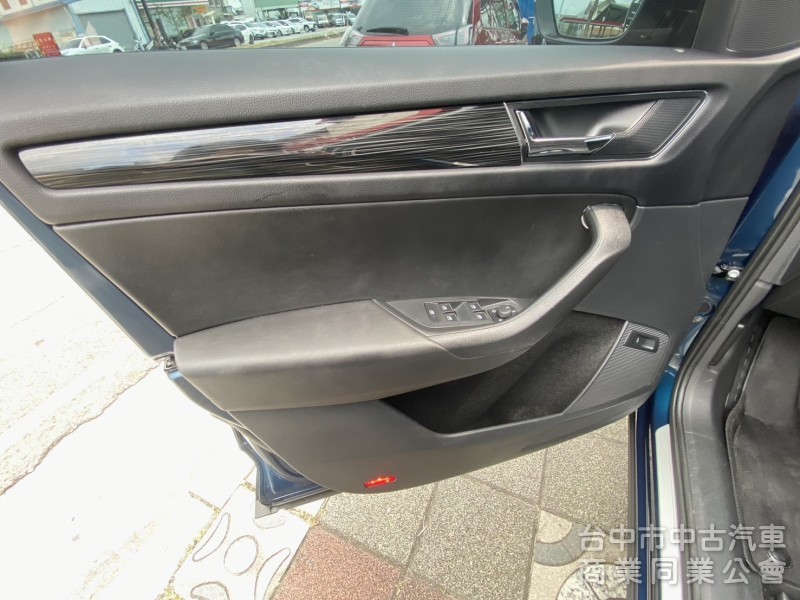 2019年式 SKIDA KODIAQ 1.4 TSI 豪華菁英版 七人座 原鈑件 ACC 環景 高CP值SUV進口休旅