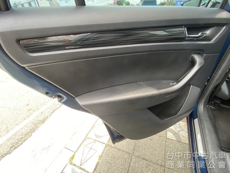 2019年式 SKIDA KODIAQ 1.4 TSI 豪華菁英版 七人座 原鈑件 ACC 環景 高CP值SUV進口休旅