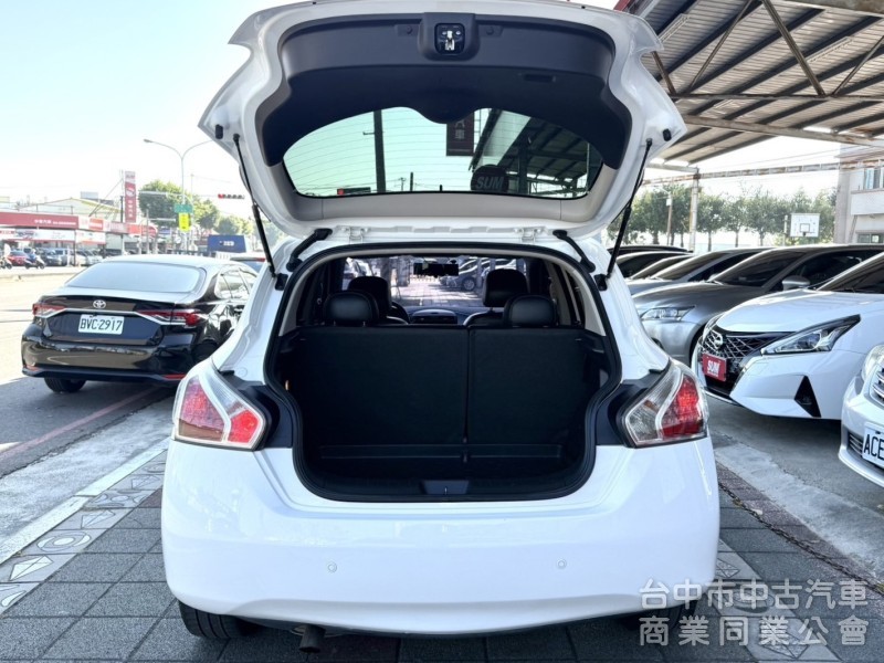 2016年 Nissan TIIDA 5D Turbo 1.6T 旗艦版 認證車 恆溫 環景 I-Key 優質代步車首選