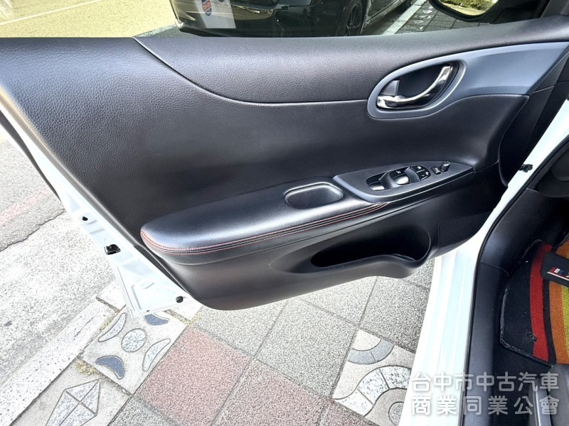 2016年 Nissan TIIDA 5D Turbo 1.6T 旗艦版 認證車 恆溫 環景 I-Key 優質代步車首選