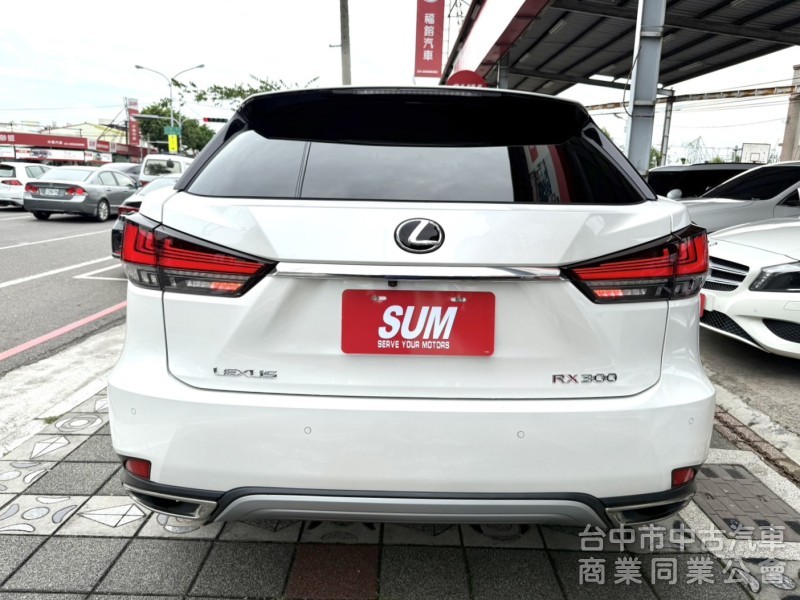 2021年式 Lexus RX 300 頂級版 2.0 原鈑件 僅跑5萬 電動天窗 電動座椅 ACC跟車 極致運動休旅車