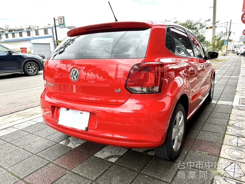 2014年 福斯 POLO HB 1.6 CL 原鈑件 升級大螢幕安卓機 好開省油 小資女的最佳時尚代步小車