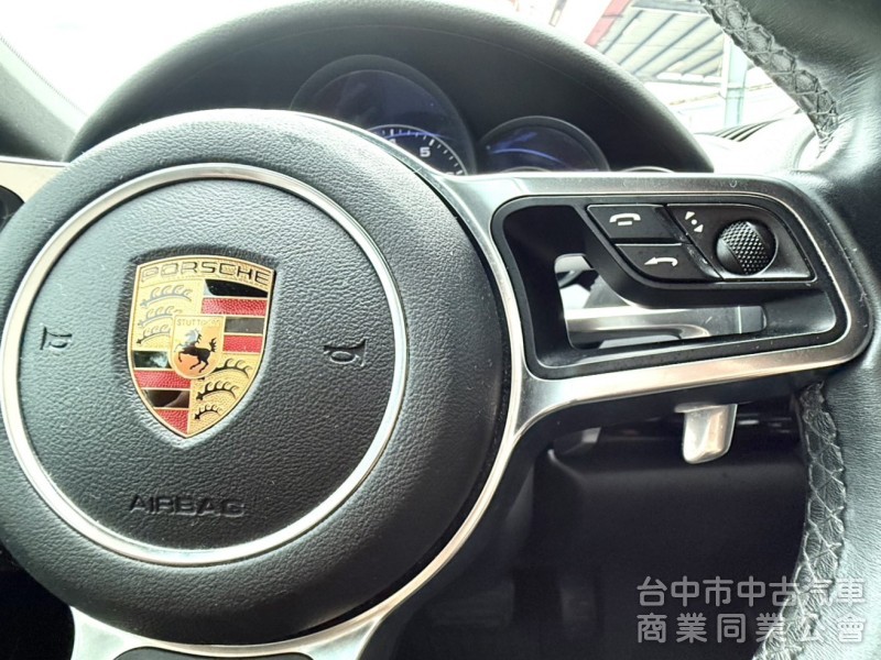 2017年式 Porsche Cayenne 3.6 白金限定版 總代理 原鈑件 個人化精裝選配 強悍的性能 暢快隨行