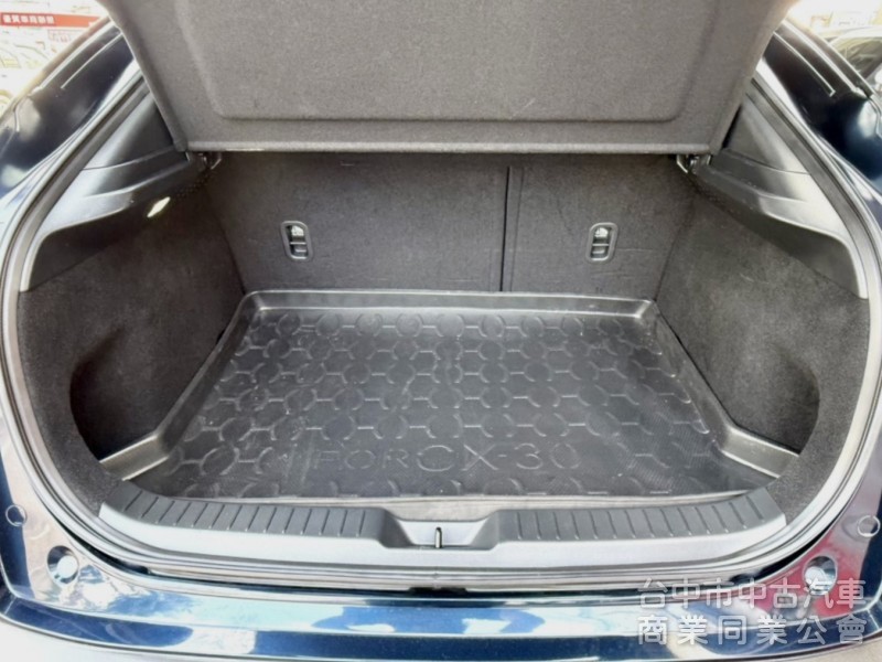 2022年 Mazda CX-30 20S Proactive Touring 旗艦版 原鈑件 僅跑2萬 日系高質感休旅