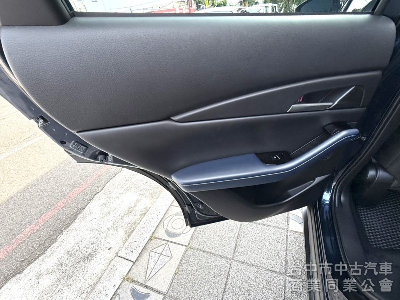 2022年 Mazda CX-30 20S Proactive Touring 旗艦版 原鈑件 僅跑2萬 日系高質感休旅