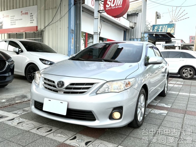 2012年 Toyota Altis 1.8 E版 原鈑件 超低里程 僅跑8萬 恆溫 定速 車況超優好保養 通勤代步首選