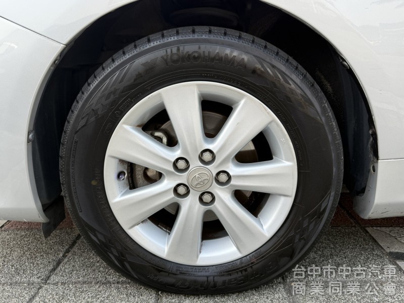 2012年 Toyota Altis 1.8 E版 原鈑件 超低里程 僅跑8萬 恆溫 定速 車況超優好保養 通勤代步首選