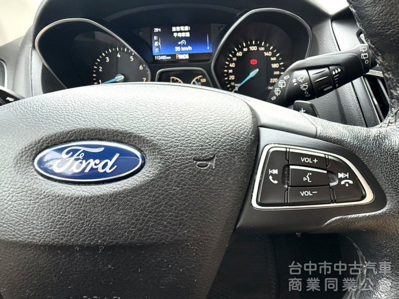 2016年 Ford Focus 5D 1.5T 汽油時尚型 原鈑件 定速 渦輪增壓 換檔撥片 省油實用 便宜輕鬆入手