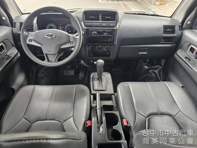 2022年 菱利 A180 廂車(自排) 8人座 原鈑件 里程4萬 加裝車頂置放架 空間大 家庭出遊 公司用車都適宜