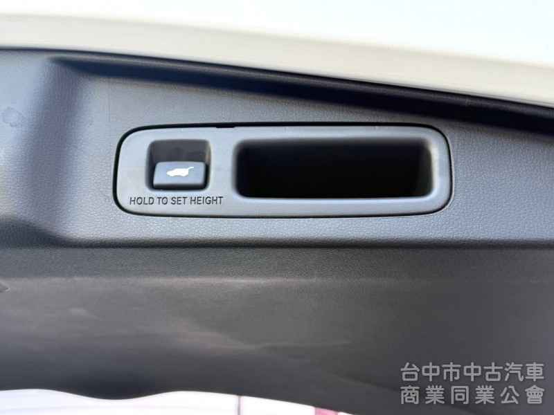 2019年 Honda CR-V 1.5 頂級S版 原鈑件 全景天窗 ACC跟車 電動尾門 高規超滿配備 運動休旅王者