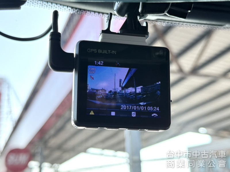 2019年 Honda CR-V 1.5 頂級S版 原鈑件 全景天窗 ACC跟車 電動尾門 高規超滿配備 運動休旅王者