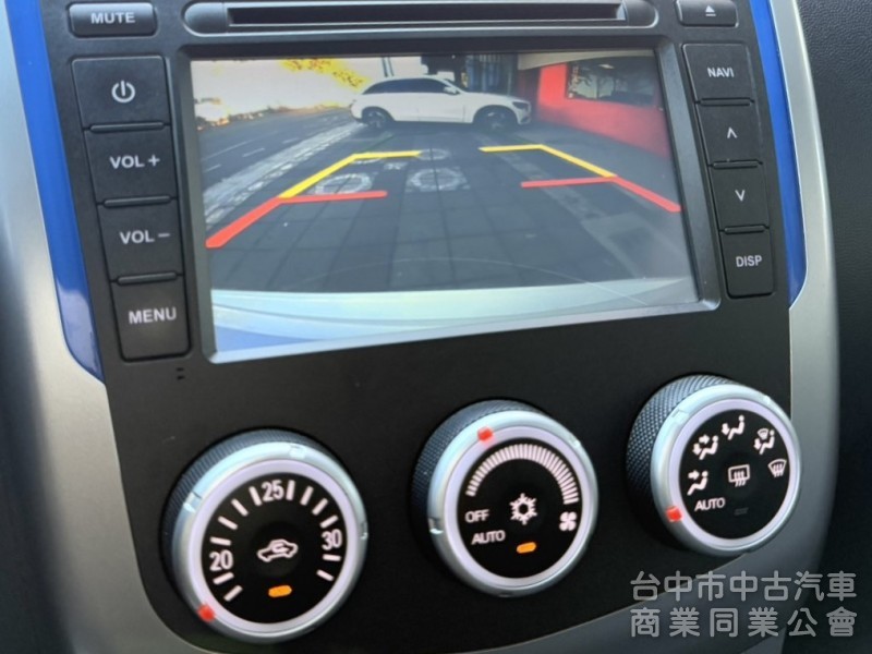 2014年 Mitsubishi Colt Plus 1.5 原鈑件 里程6萬 恆溫 I-Key  都會靈巧五門掀背小車