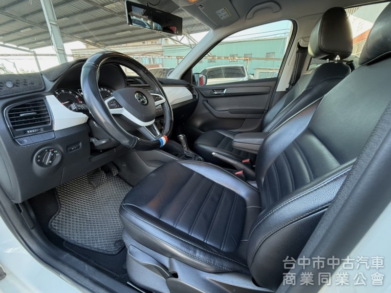 2016年 SKODA Fabia 1.2 TSI 原鈑件 僅跑5萬公里 I-Key 定速 渦輪增壓 歐系時尚掀背小車