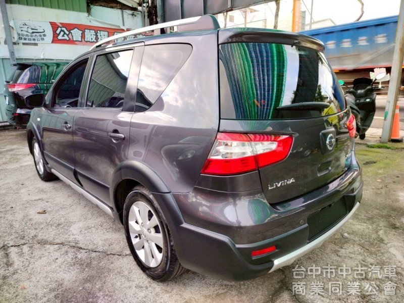 18日產樂薇娜LIVINA女用一手車