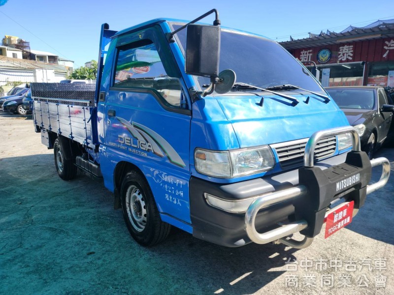 04中華得利卡框式油壓尾門 