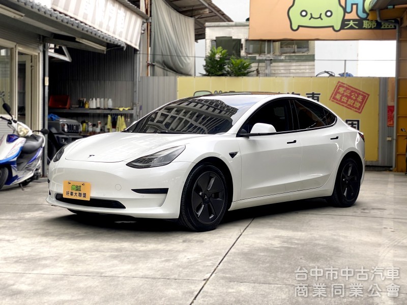 2021 Tesla Model 3 Standard Range Plus　平價入門／原鈑件／第三方認證