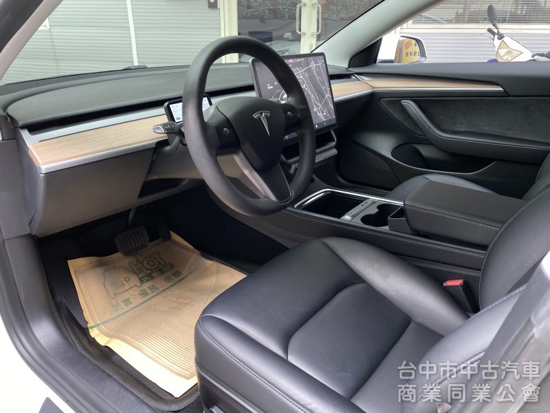 2021 Tesla Model 3 Standard Range Plus　平價入門／原鈑件／第三方認證