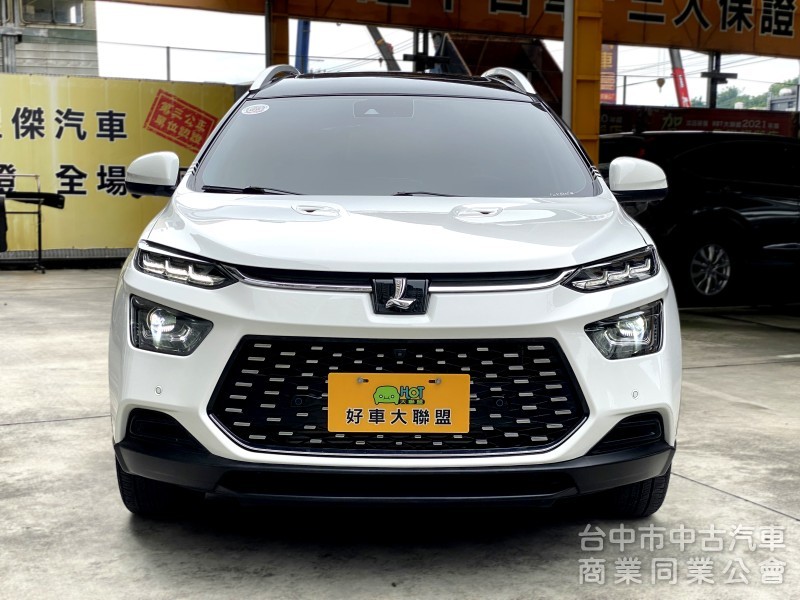 2022 Luxgen URX 7人 全景樂活版　原廠斜坡板／全景天窗／ACC／環景／腳踢尾門／抬顯／出遊福祉輪椅