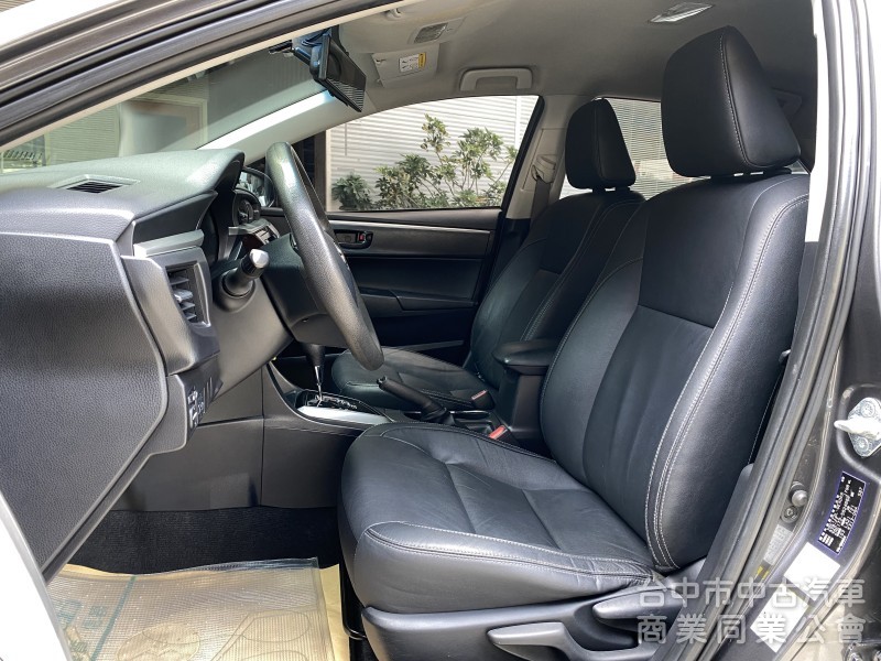 2016 Toyota Corolla Altis 1.8雅緻版　倒車顯影／好開好順／耐操省油／代步實用車
